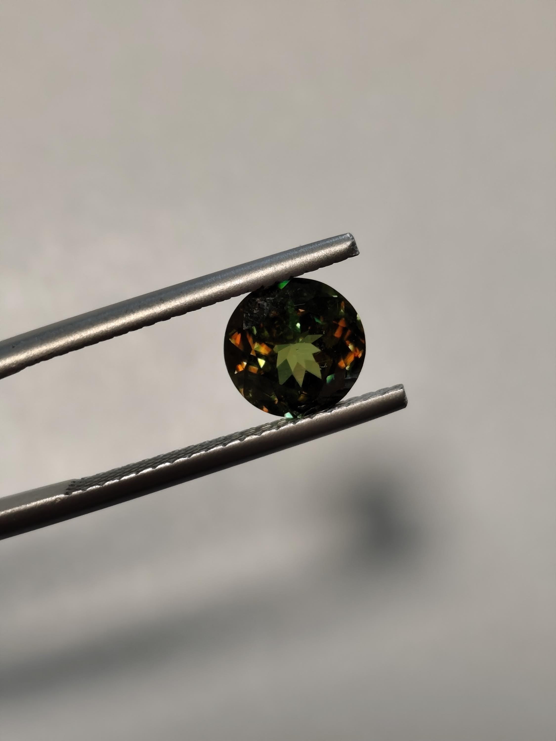 1.49 ct Natural Sphene Titanite Round | Exceptional Fire Dispersion | Deep Forest Green Flashy Gem