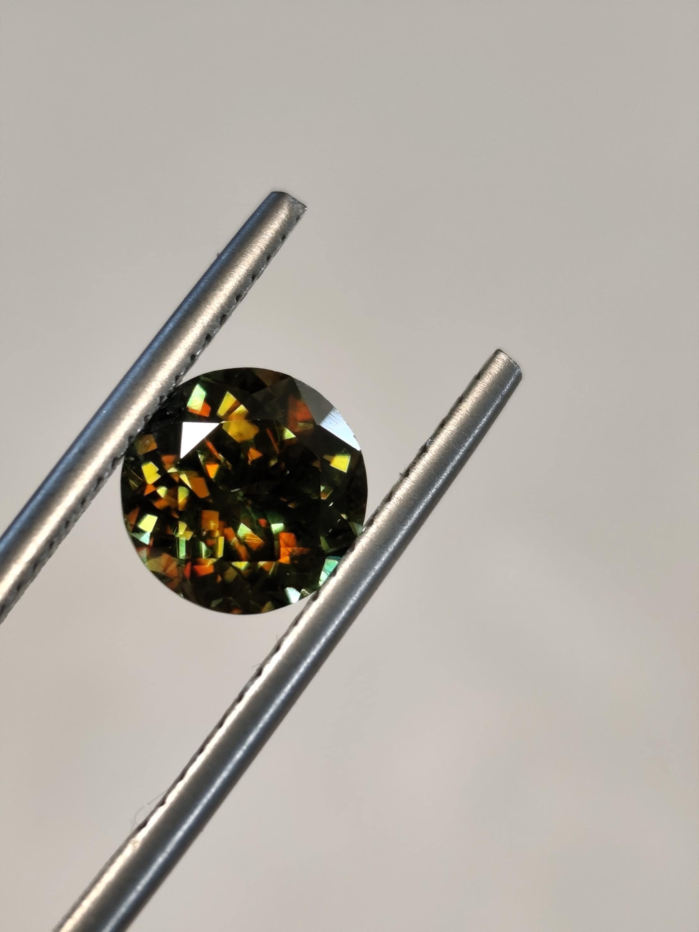1.59 ct Natural Sphene Titanite Round | Exceptional Fire Dispersion | Deep Forest Green Flashy Gem