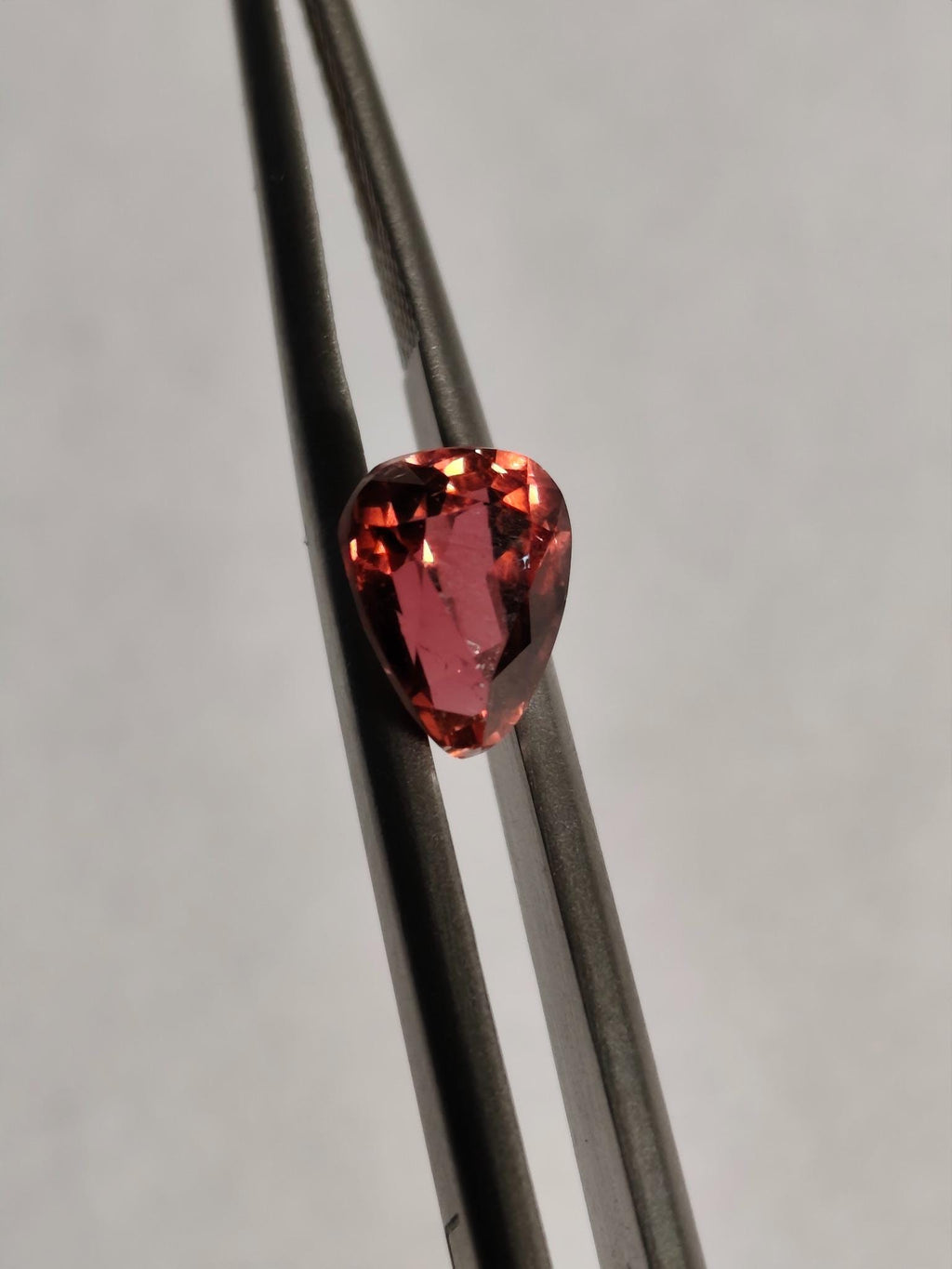 Natural 1.75 Ct Rubellite Tourmaline Vivid Raspberry Red Loose Gemstone Afghanistan Sparkling Custom Jewelry