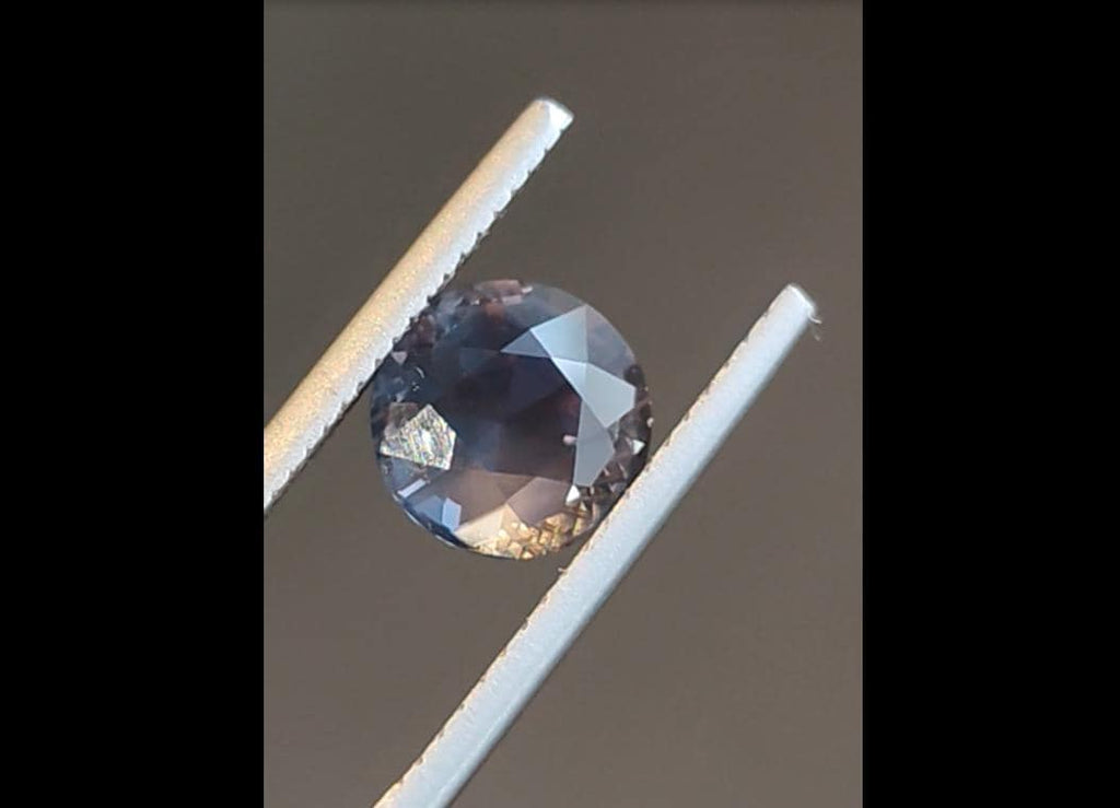 2.76 Ct Natural Color Change Sapphire | Teal To Reddish Purple | Certified Sapphire Sri Lanka