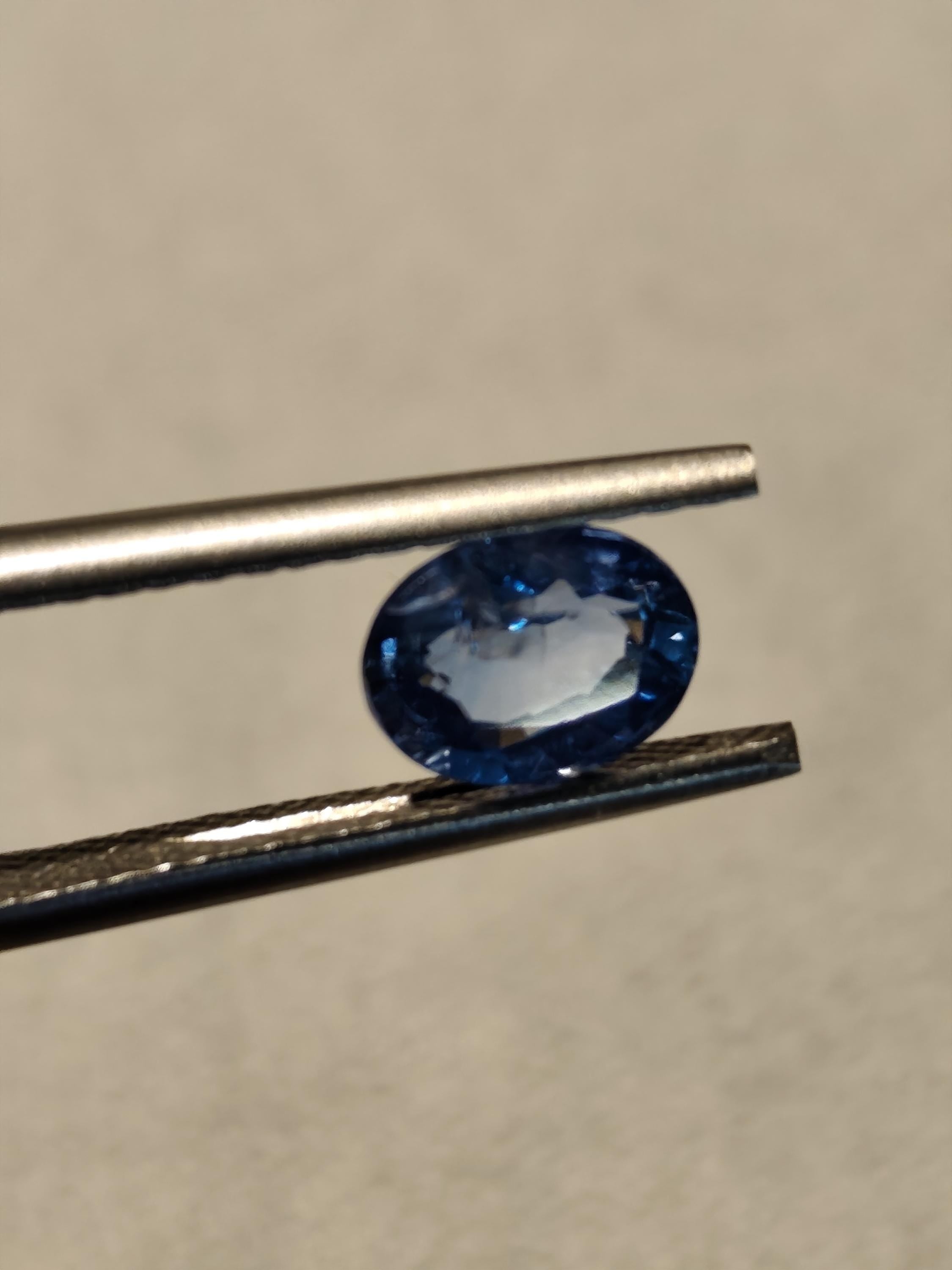 1.69 Ct Unheated Certified Royal Blue Sapphire Natural Loose Oval Corundum Engagement Ring