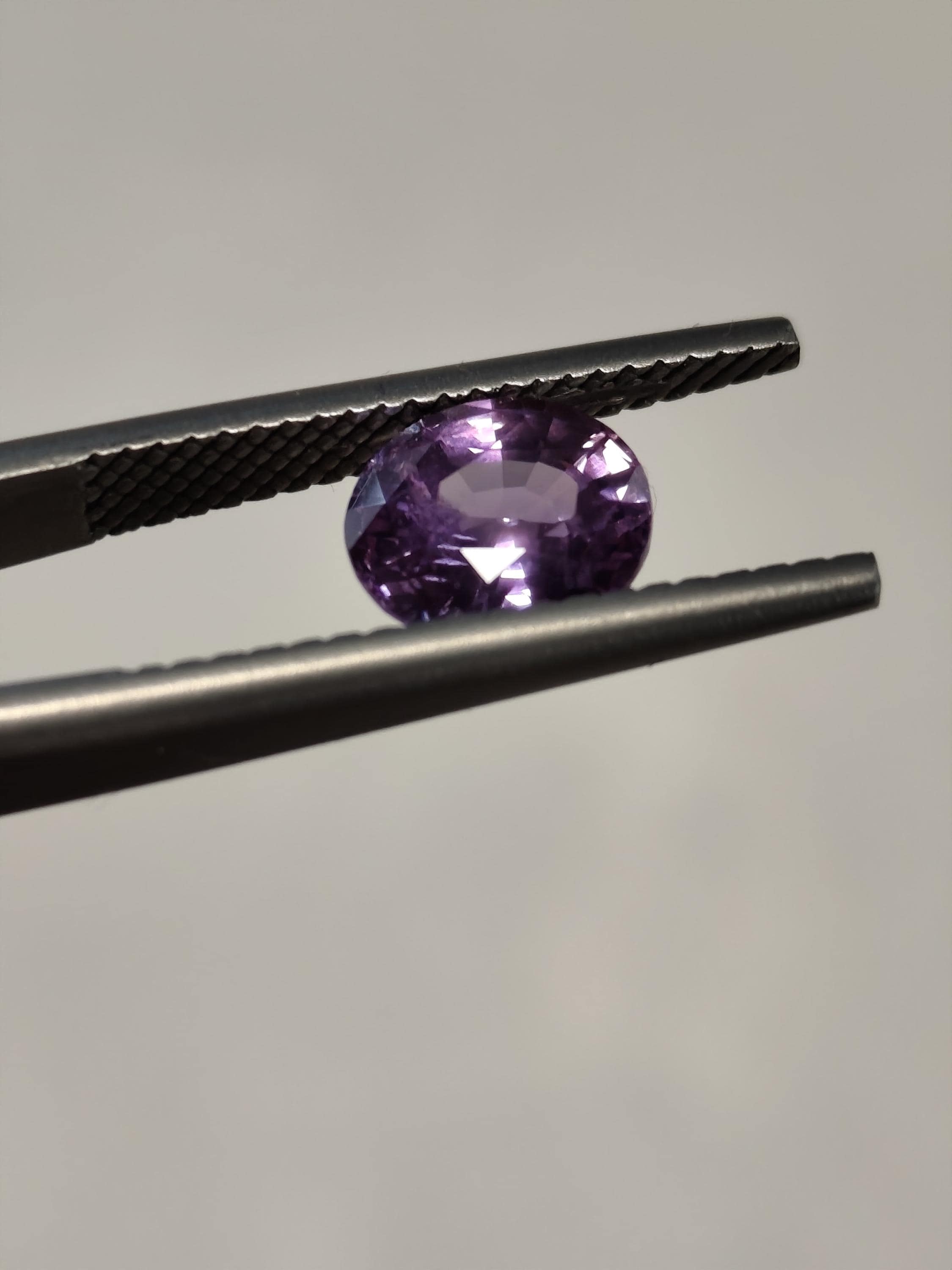 Unheated Ceylon Pink Sapphire 1.78 Ct Oval Purplish Pink Loose Gemstone