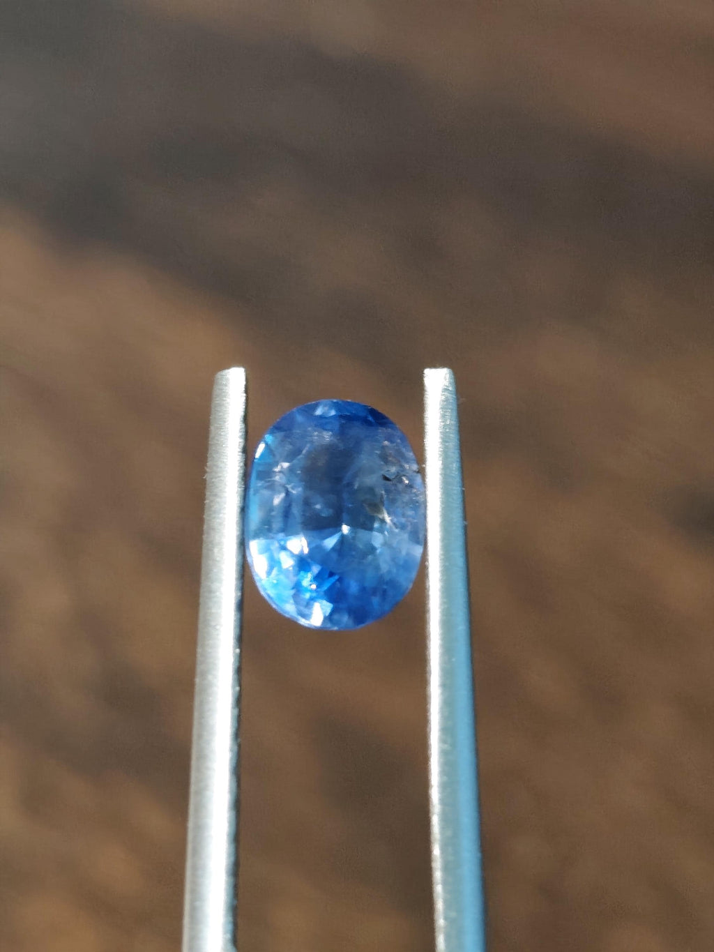 1.58 Ct Electric Royal Blue Sapphire Natural Heated Oval Vivid Neon Gemstone  for Ring