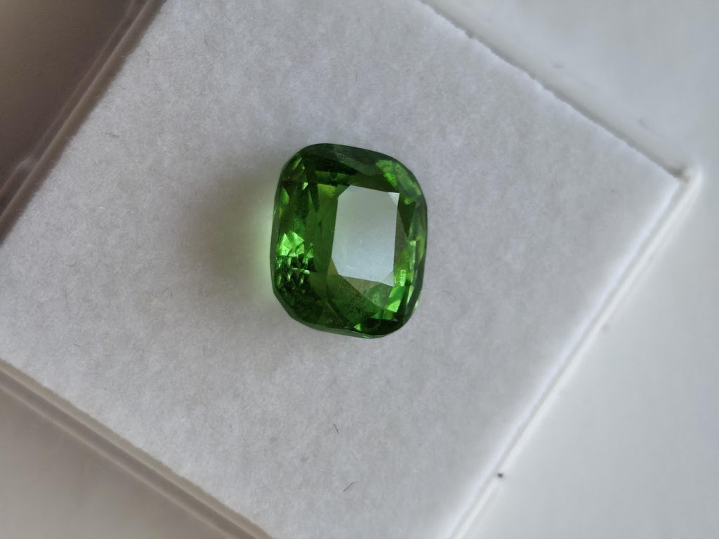 Natural Tsavorite Garnet 3.57 Ct Vivid Green Cushion Cut – Large Size Loose Gemstone – Collector