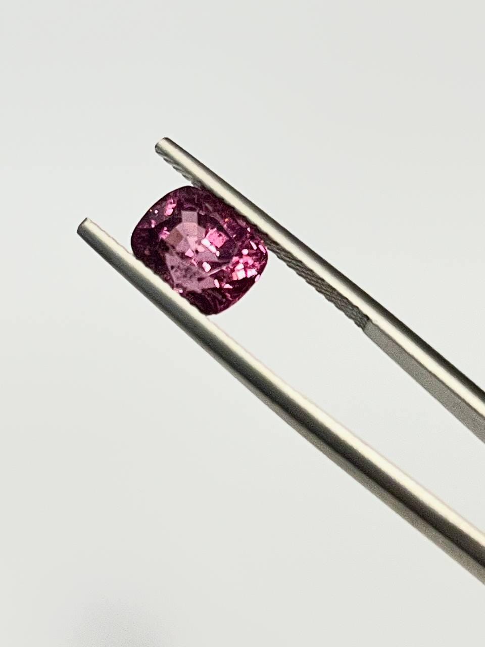 Natural Spinel Vivid Pink-Purple color 3.10 CT Burma