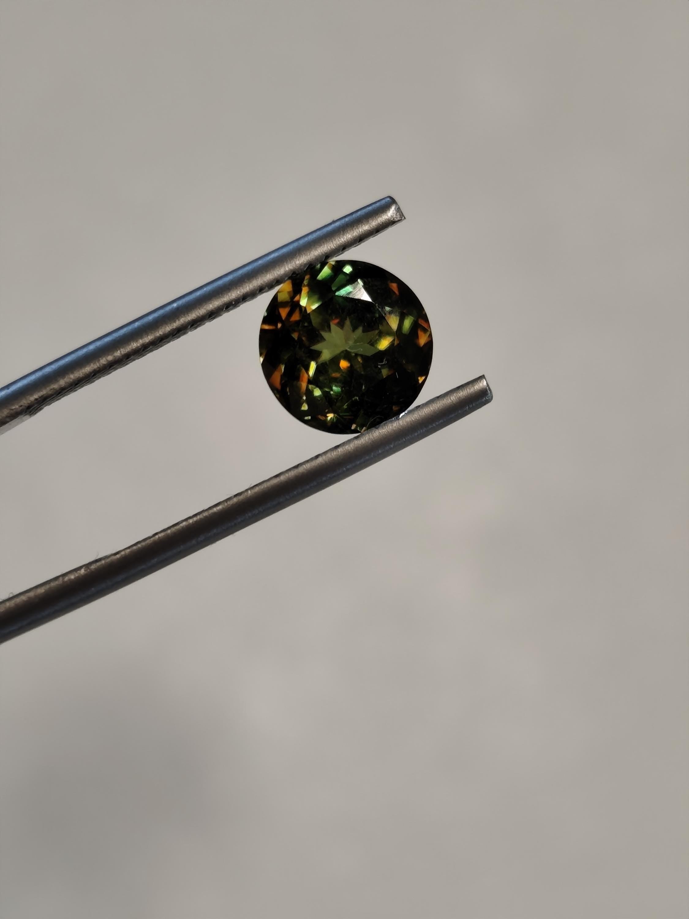 1.49 ct Natural Sphene Titanite Round | Exceptional Fire Dispersion | Deep Forest Green Flashy Gem