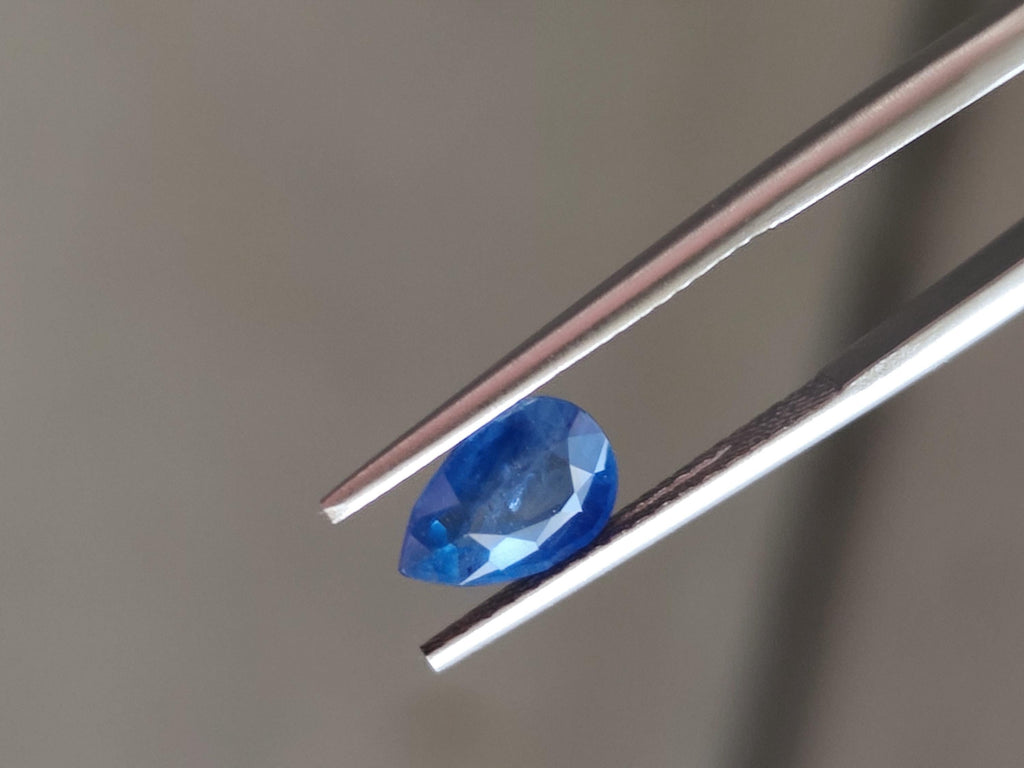 Natural Vivid Electric Blue Sapphire 1.69 Ct Pear Cut Heated Loose Gemstone Certified Corundum