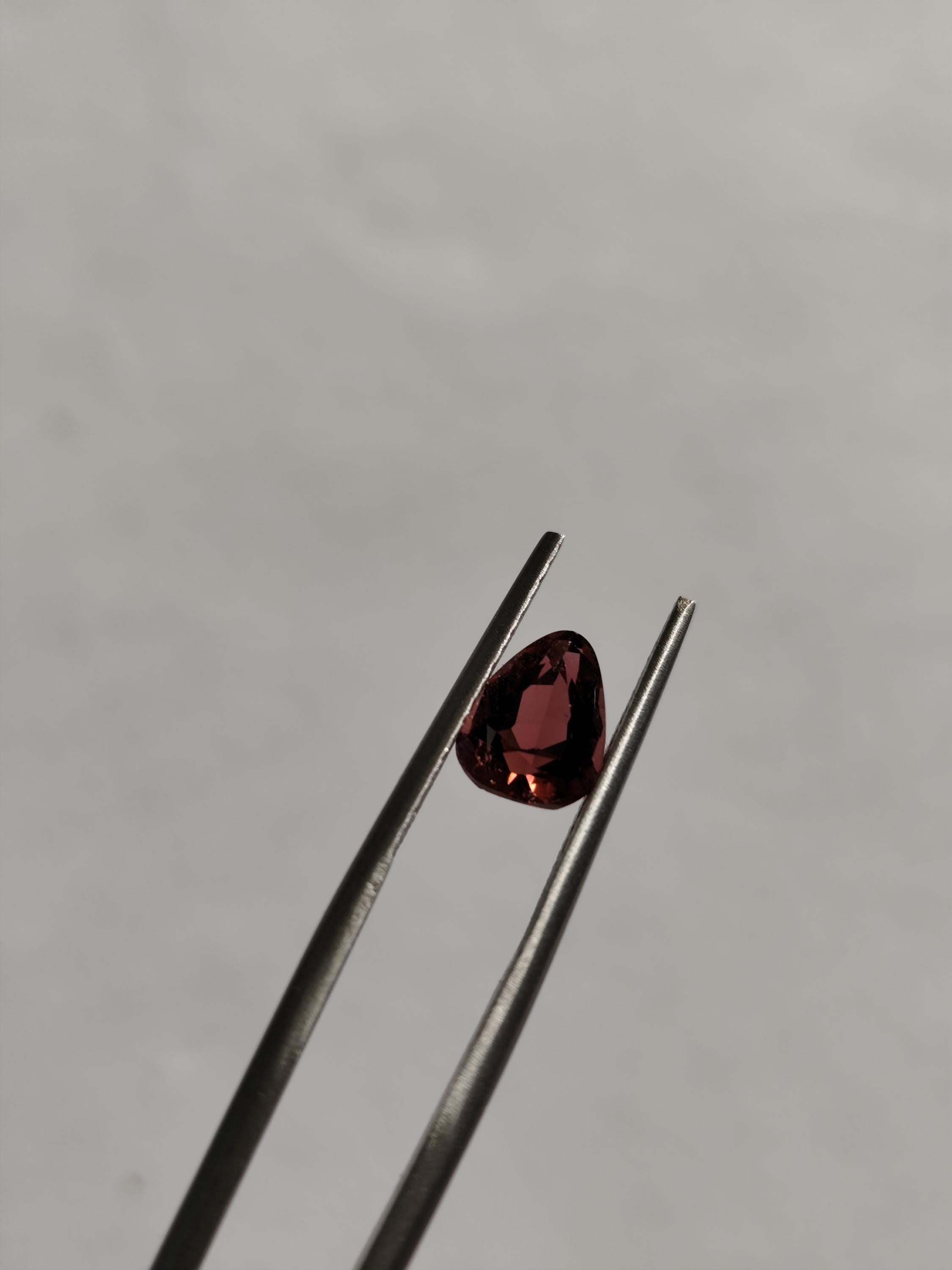 Natural 1.75 Ct Rubellite Tourmaline Vivid Raspberry Red Loose Gemstone Afghanistan Sparkling Custom Jewelry