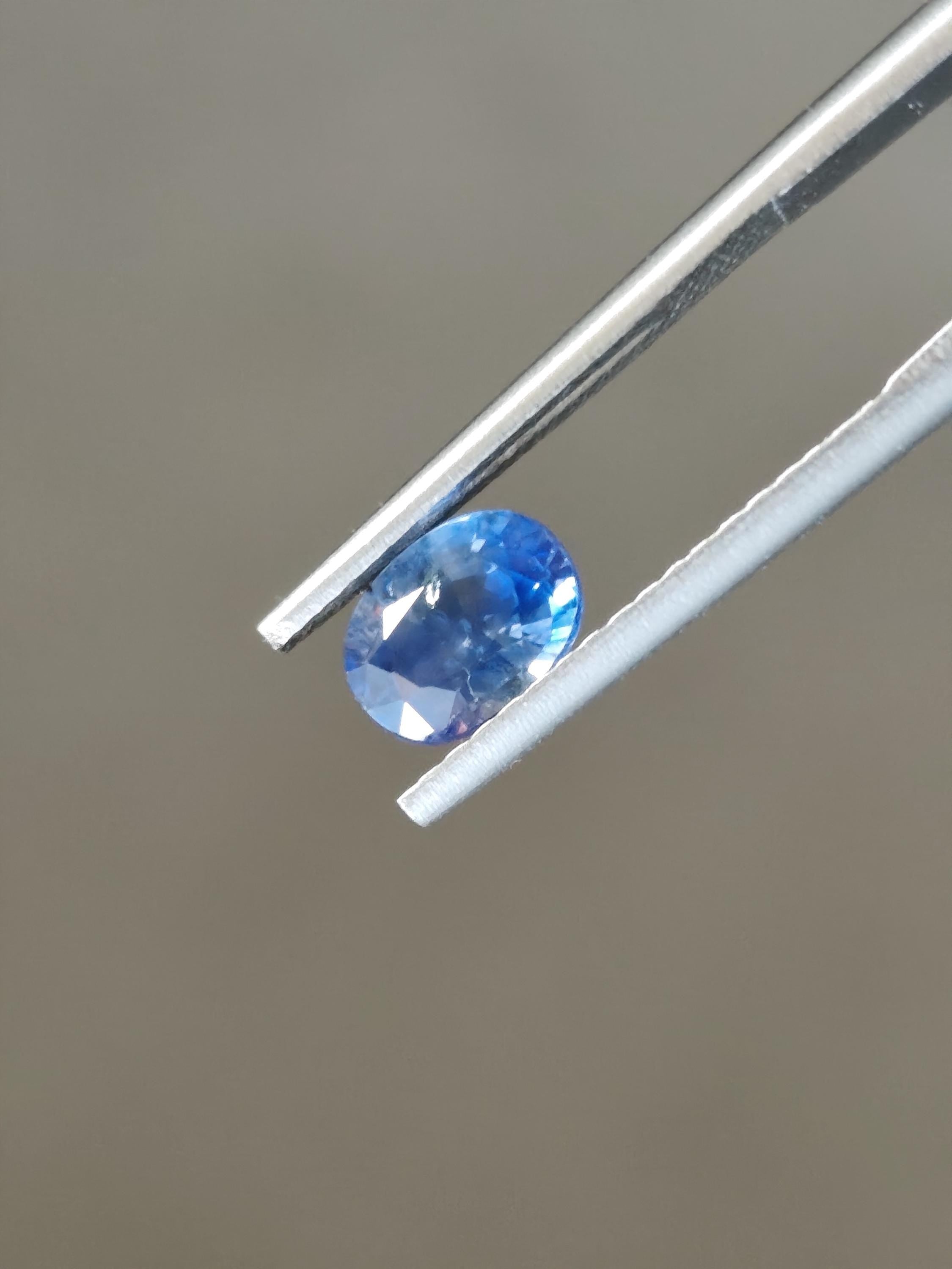 1.58 Ct Electric Royal Blue Sapphire Natural Heated Oval Vivid Neon Gemstone  for Ring