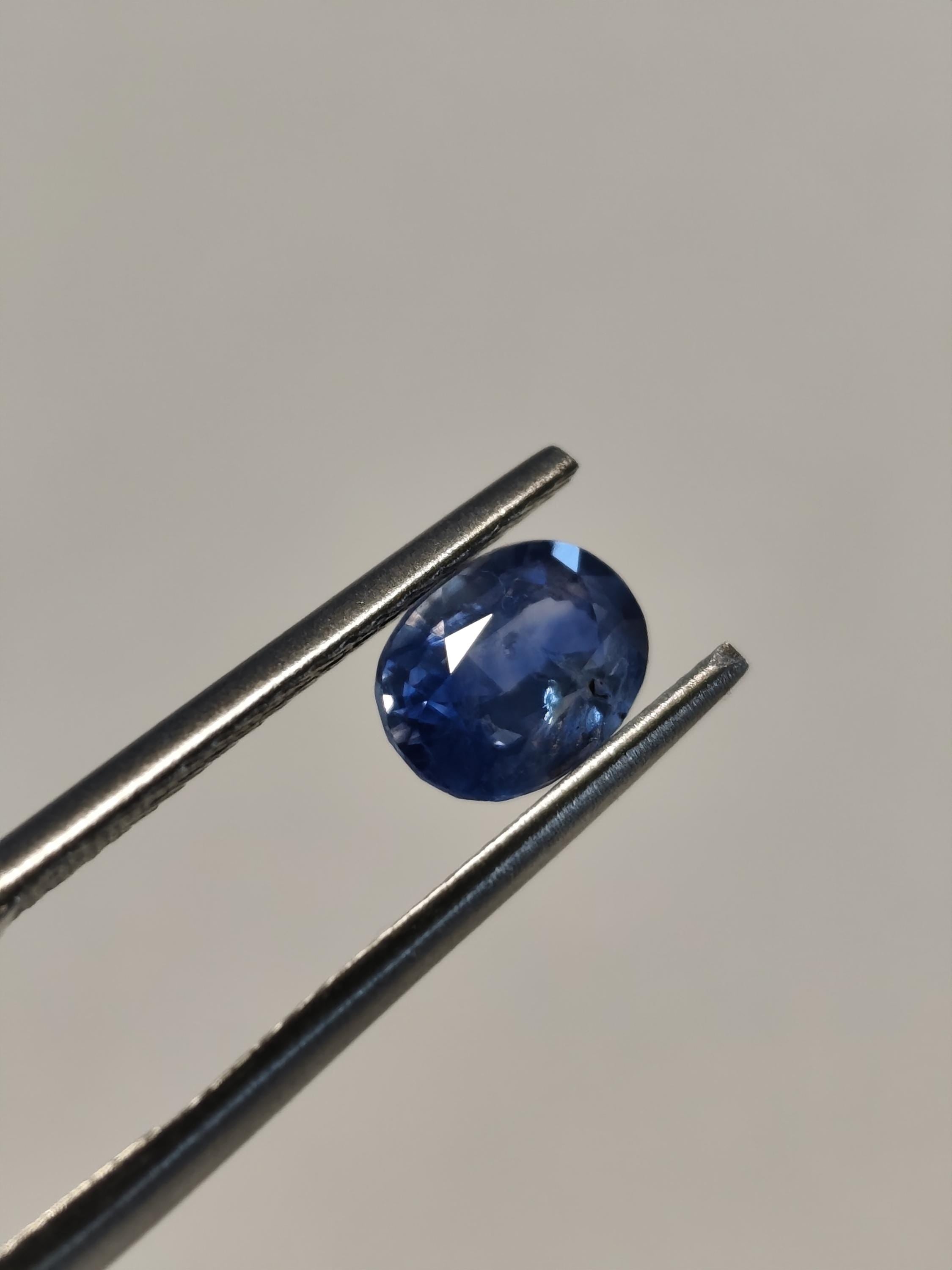 1.58 Ct Electric Royal Blue Sapphire Natural Heated Oval Vivid Neon Gemstone  for Ring
