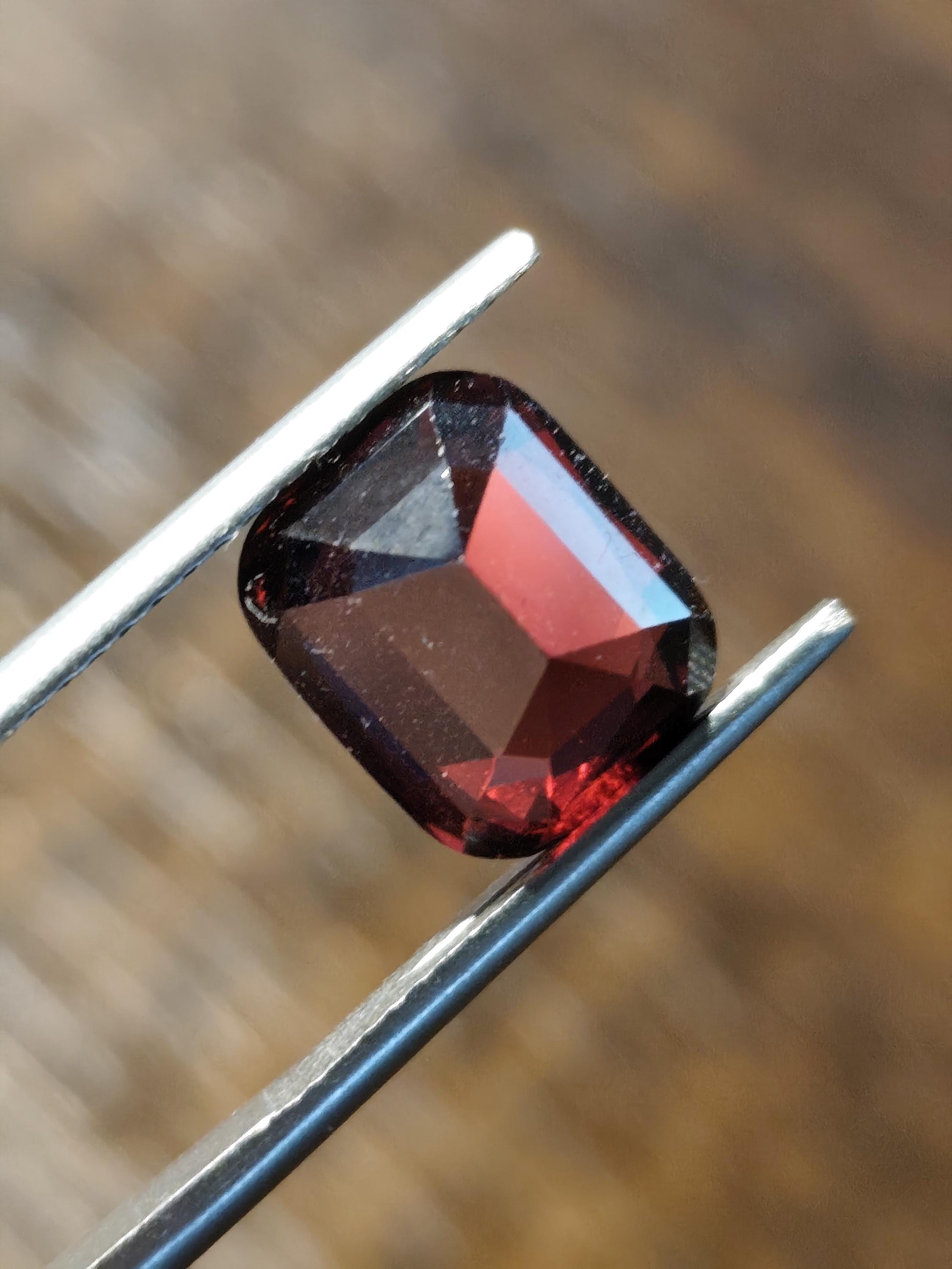 Natural Rhodolite Garnet 6.48 Ct Cushion Cut Deep Raspberry Red Pyrope Almandine Garnet Certified