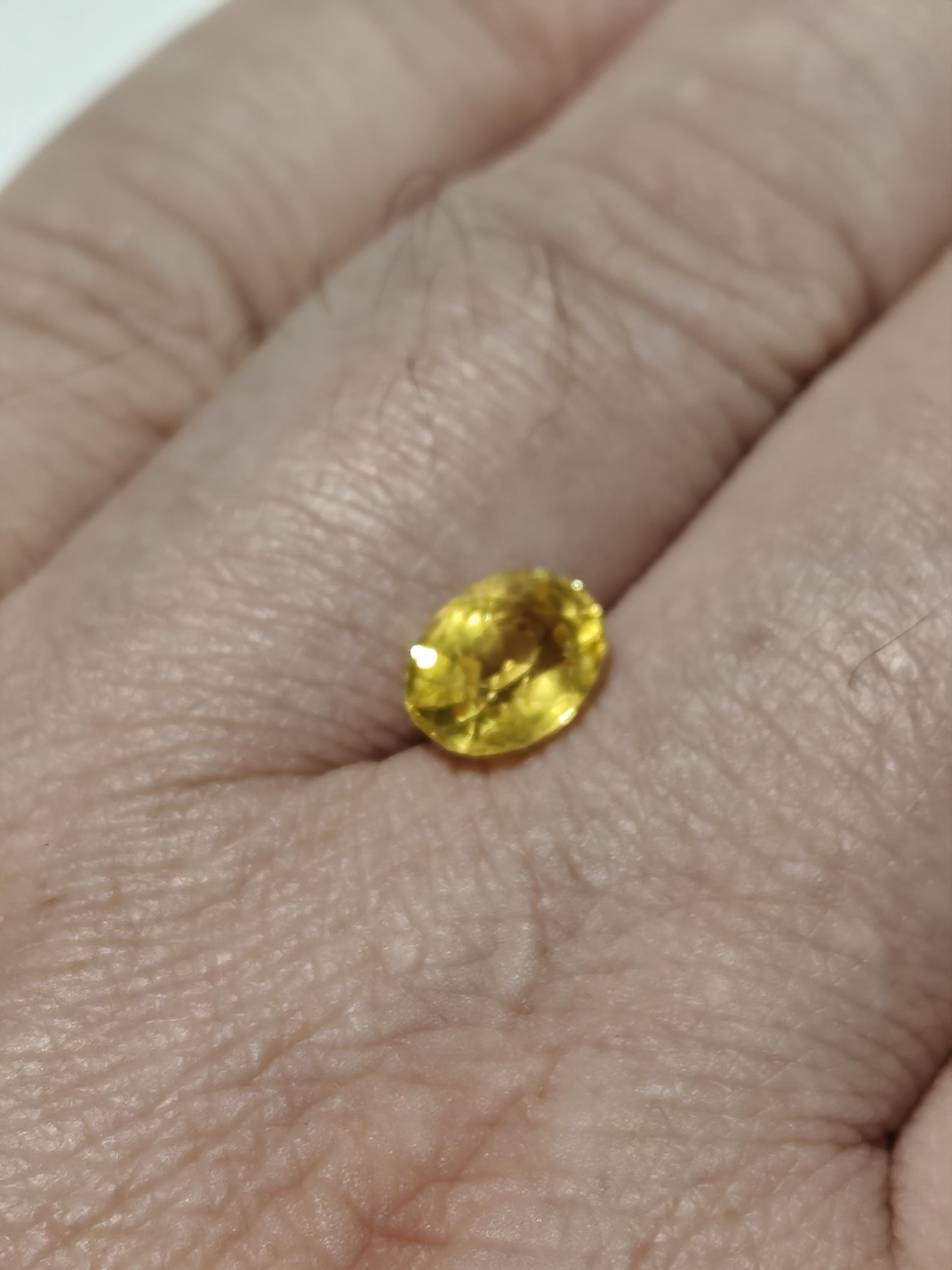 2.60 Ct Vivid Yellow Sapphire – Natural Ceylon Golden Sapphire Oval Cut