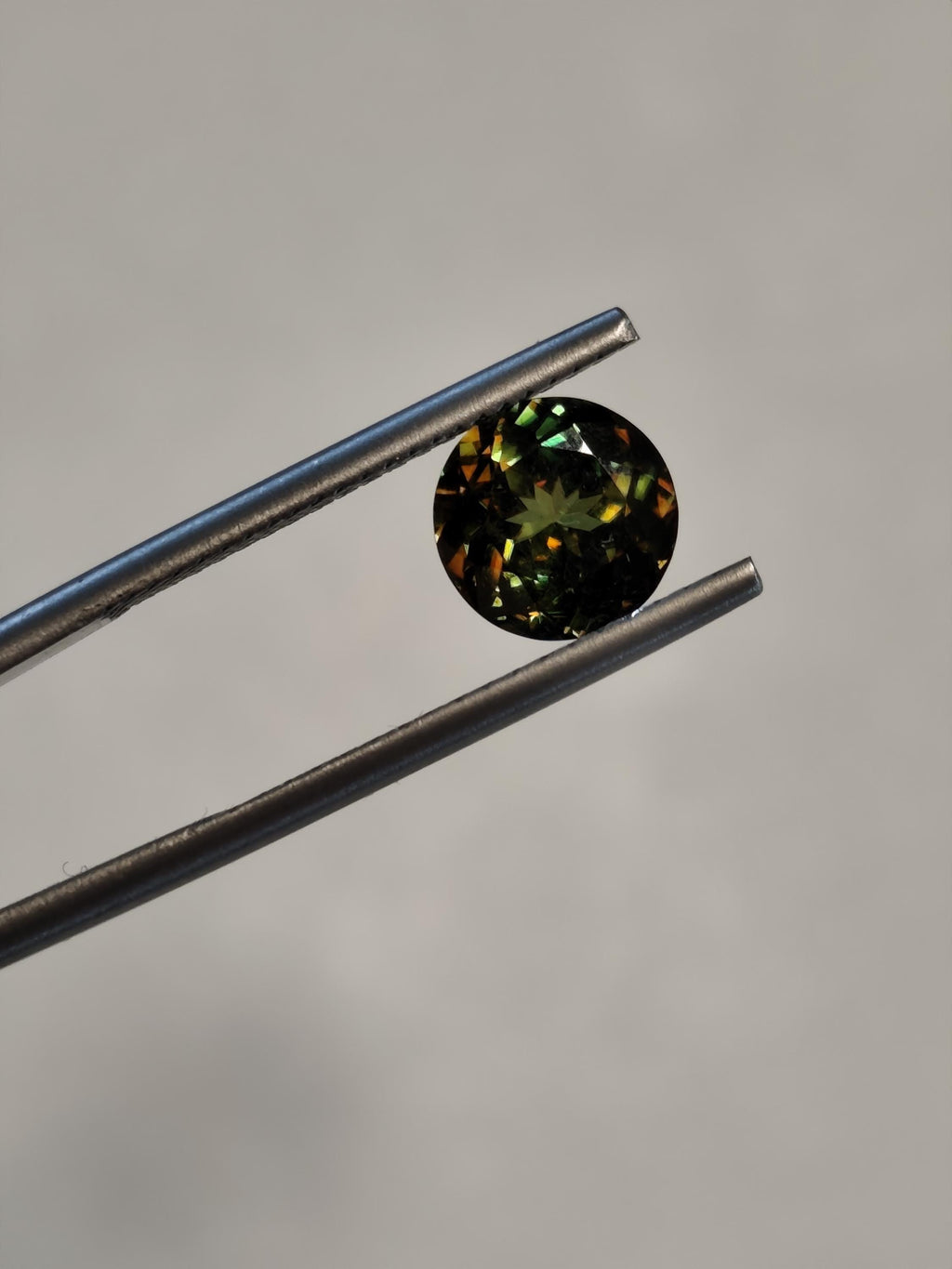1.49 ct Natural Sphene Titanite Round | Exceptional Fire Dispersion | Deep Forest Green Flashy Gem