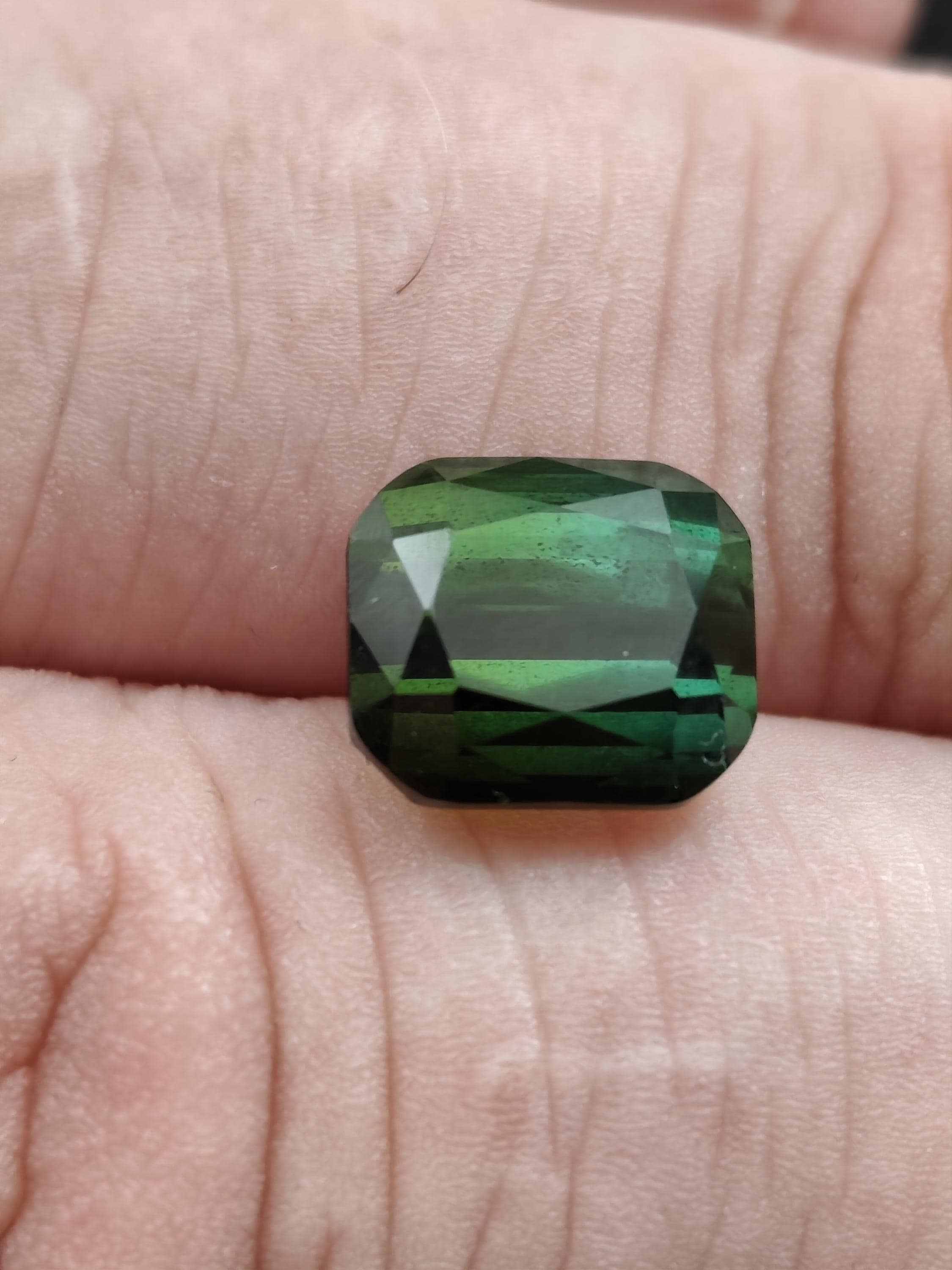 Deep Teal Green Bi Color Tourmaline 4.37 Ct Eye Clean Afghanistan Stone