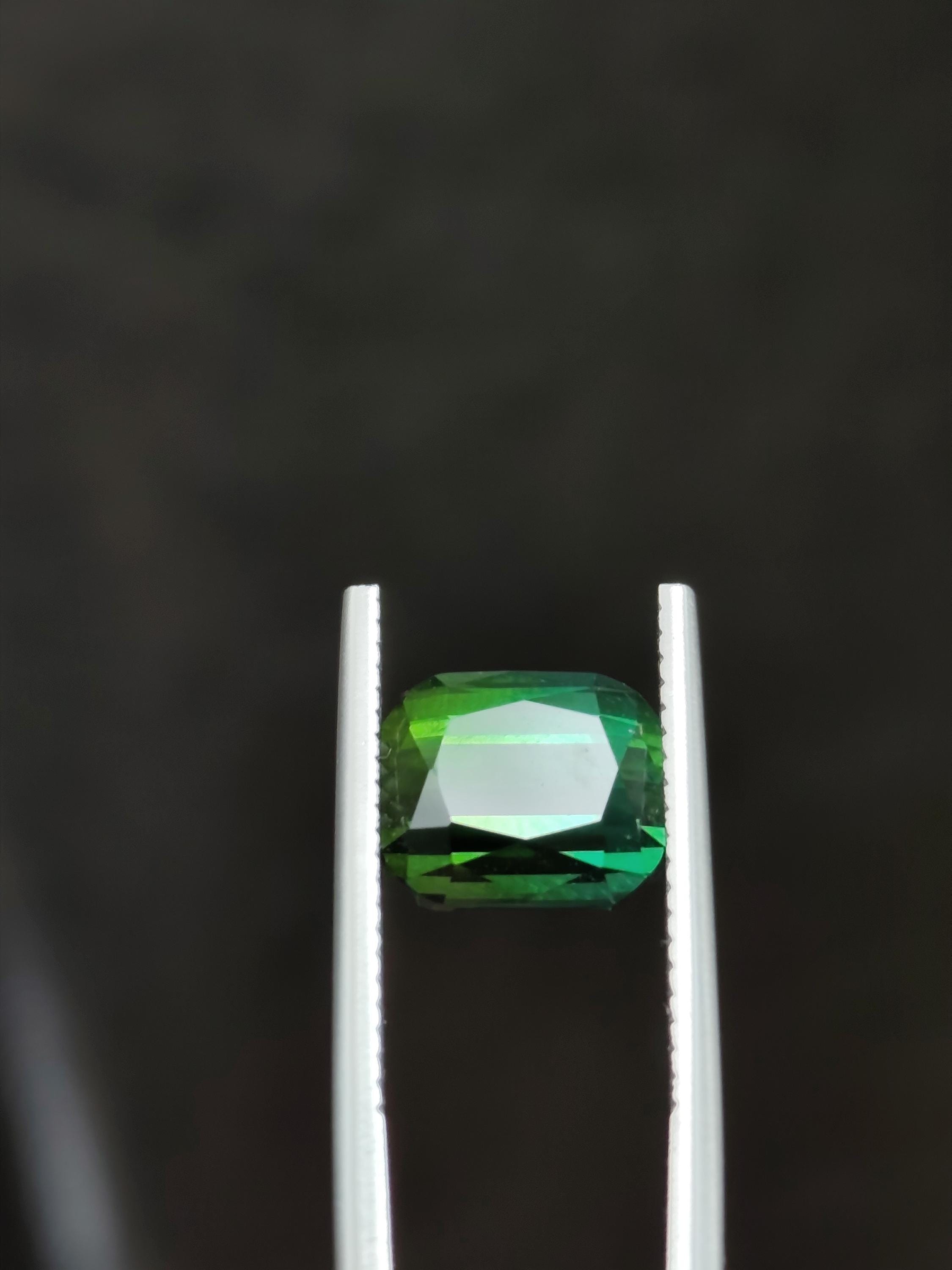 Deep Teal Green Bi Color Tourmaline 4.37 Ct Eye Clean Afghanistan Stone