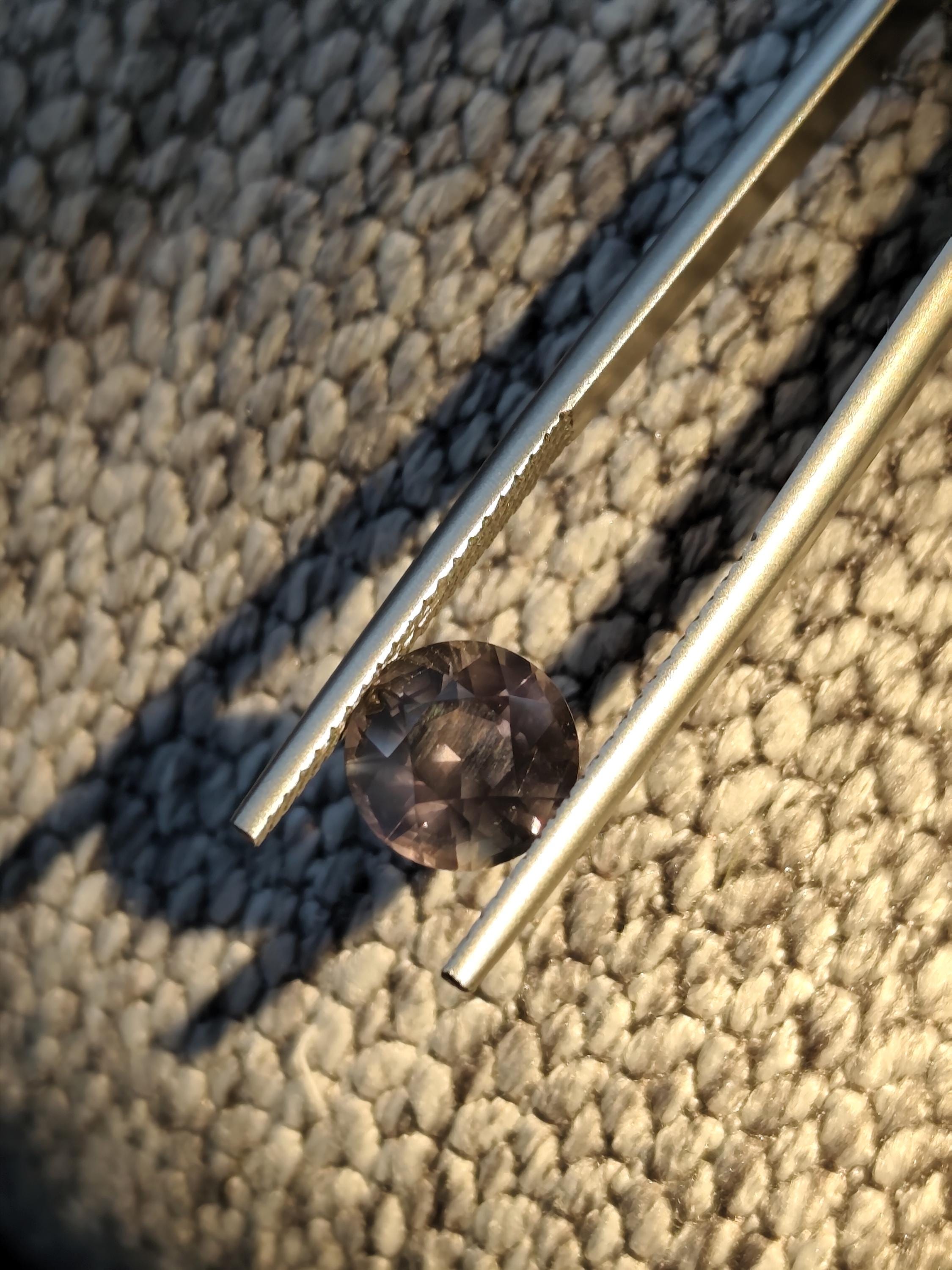 2.76 Ct Natural Color Change Sapphire | Teal To Reddish Purple | Certified Sapphire Sri Lanka