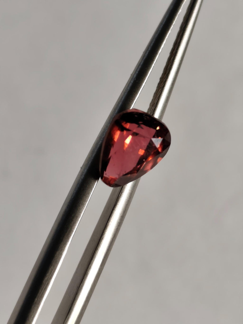 Natural 1.75 Ct Rubellite Tourmaline Vivid Raspberry Red Loose Gemstone Afghanistan Sparkling Custom Jewelry