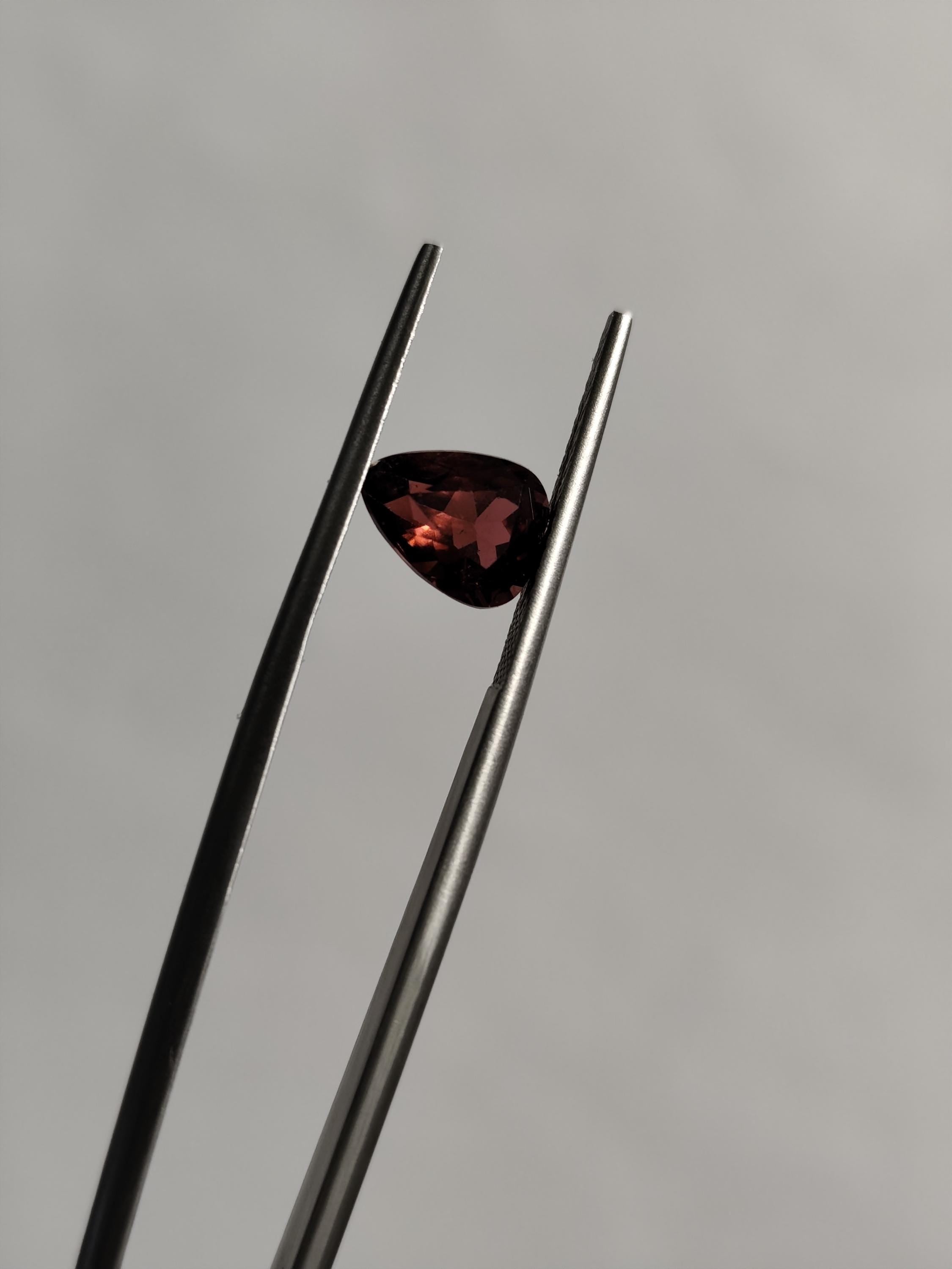 Natural 1.75 Ct Rubellite Tourmaline Vivid Raspberry Red Loose Gemstone Afghanistan Sparkling Custom Jewelry