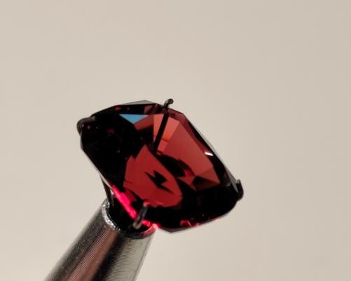 Natural Red Garnet Gemstone (10.92 CT, 13.29x11.86x8.11 mm)