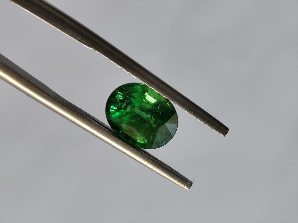 Natural Tsavorite Garnet 2.47 Ct Vivid Green Oval Cut – Unheated – Bright Neon Green Gemstone