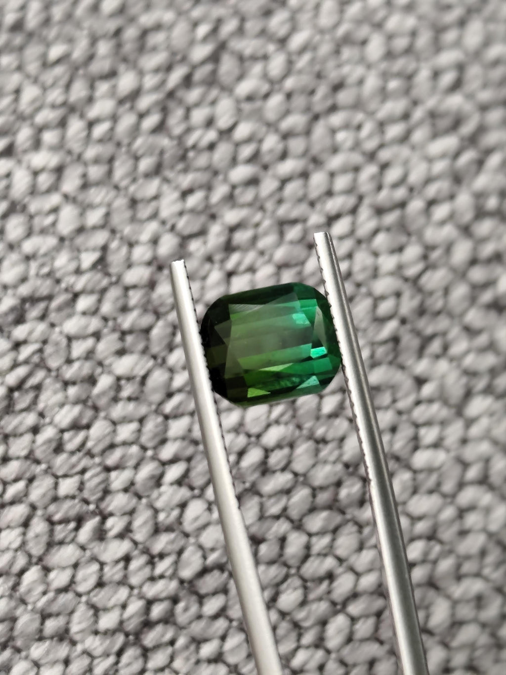 Deep Teal Green Bi Color Tourmaline 4.37 Ct Eye Clean Afghanistan Stone