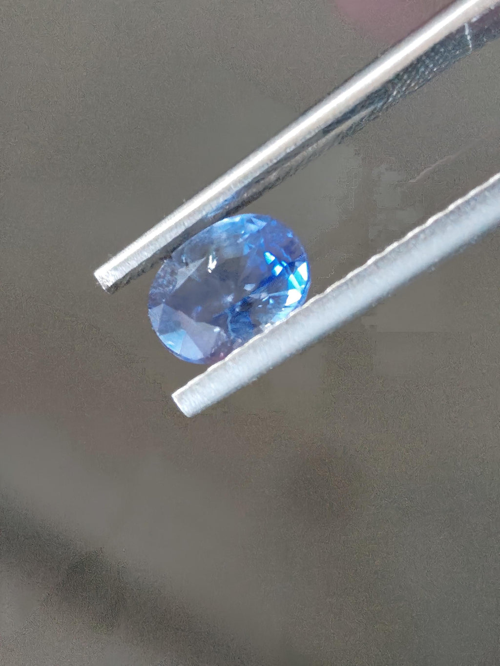 1.58 Ct Electric Royal Blue Sapphire Natural Heated Oval Vivid Neon Gemstone  for Ring